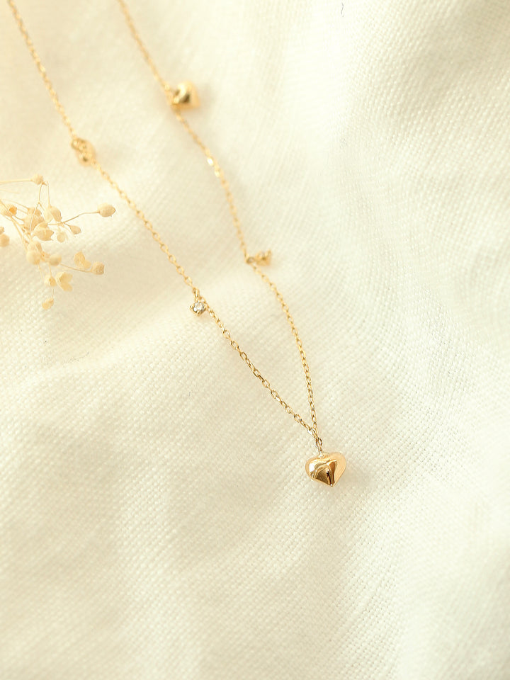 14K Gold Dainty Heart Necklace