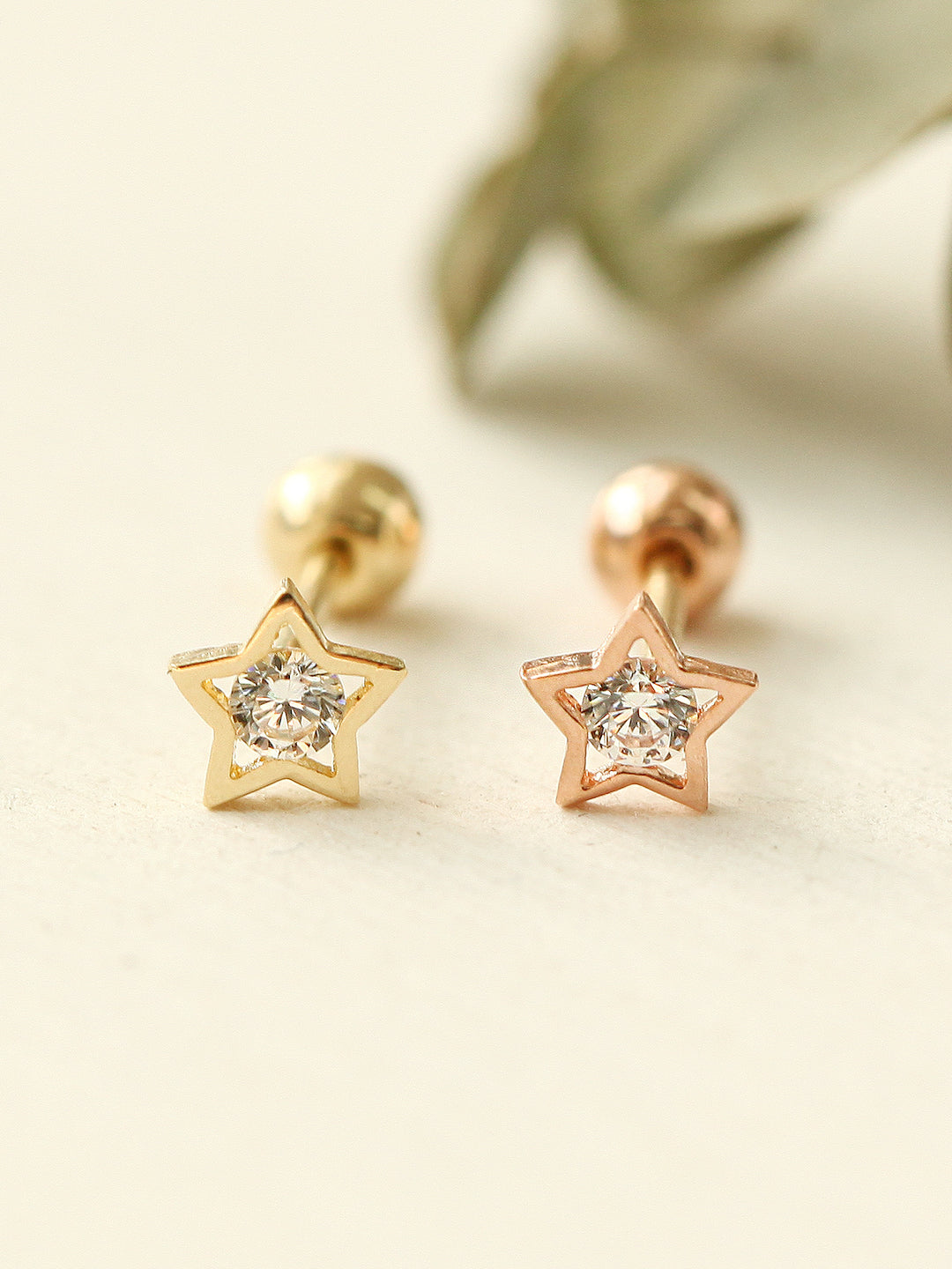 14K Gold Dainty Star CZ cartilage earring 20g