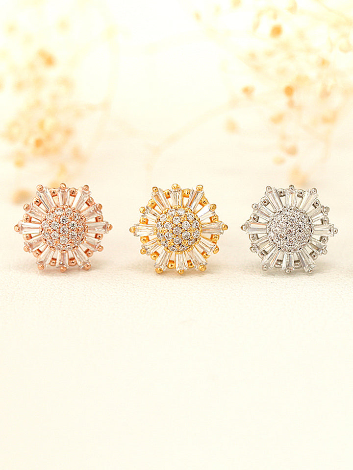 Luxury flower Cartilage earring