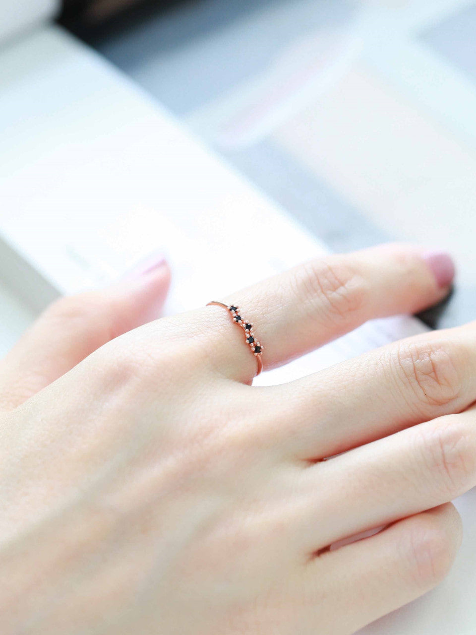 14K Gold Black Flower Ring