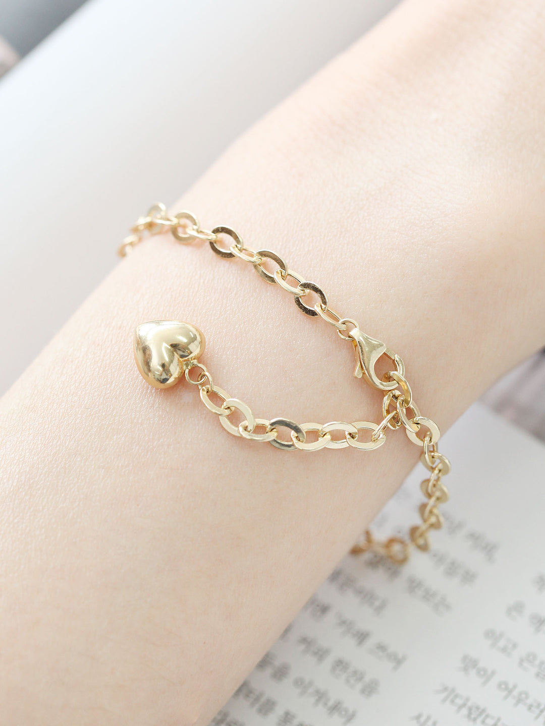 14K Gold Hollow Chain Bracelet