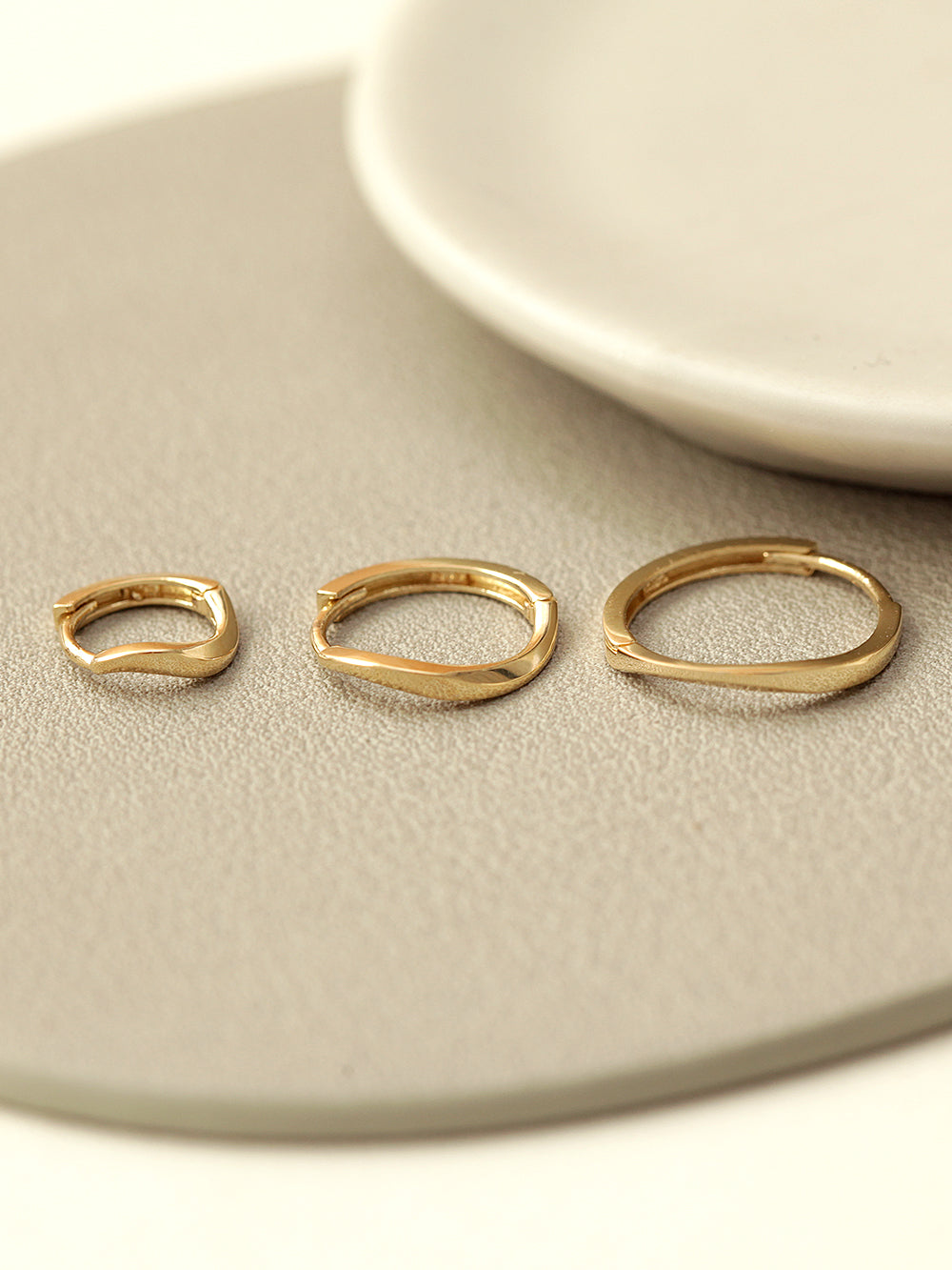 14K Gold Wave Hoop Earring