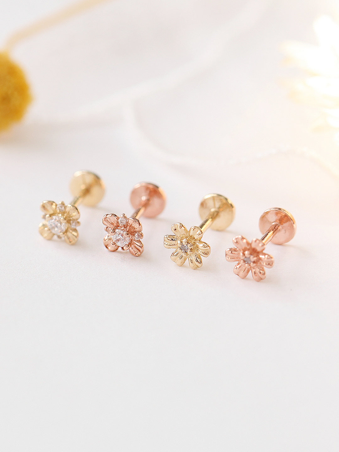 14K Gold Flower Labret Piercing 4 Petals, 6 Petals 18G