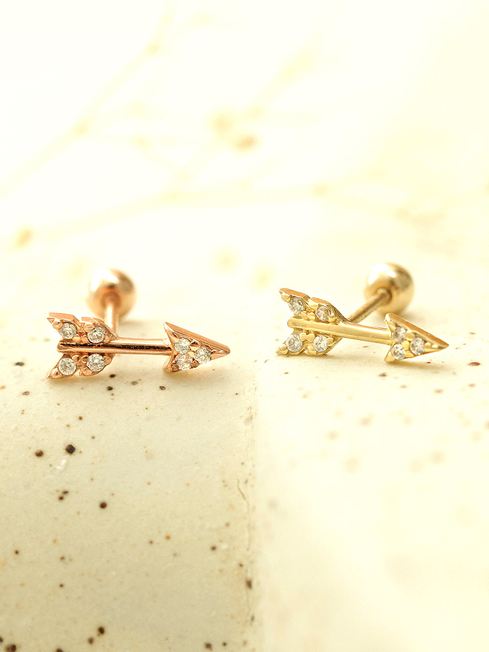 14K gold CUBIC ARROW cartilage earring 20g