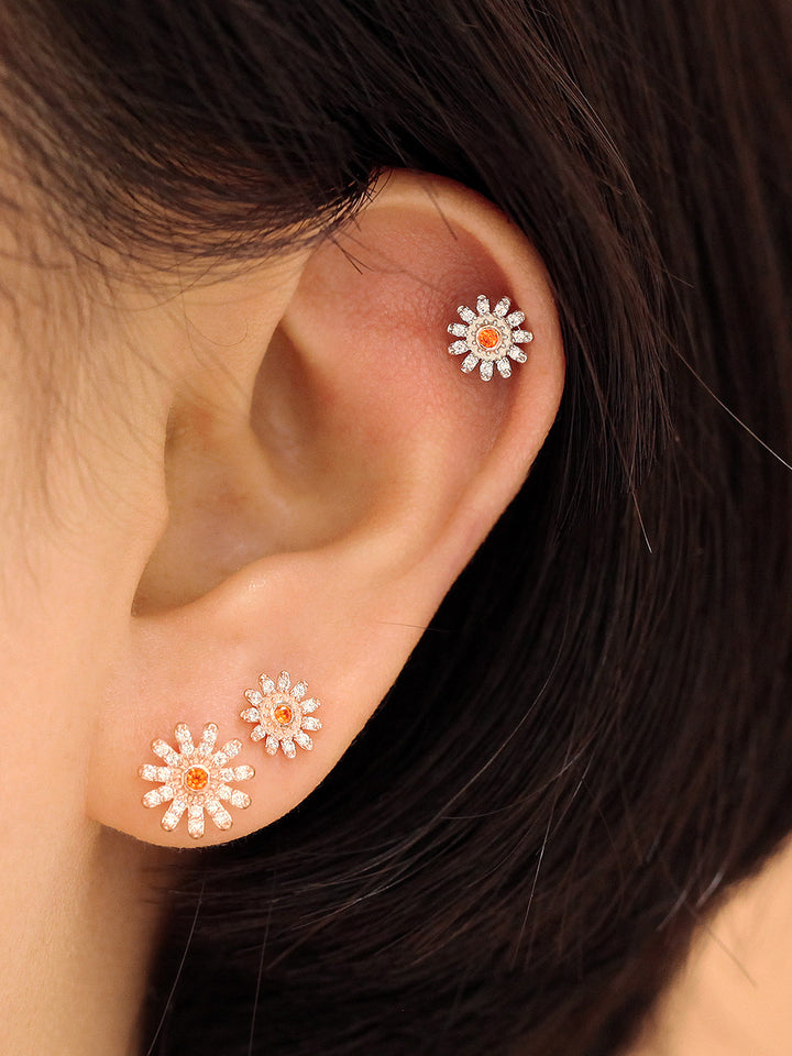 14K gold Cubic Daisy cartilage earring 20g