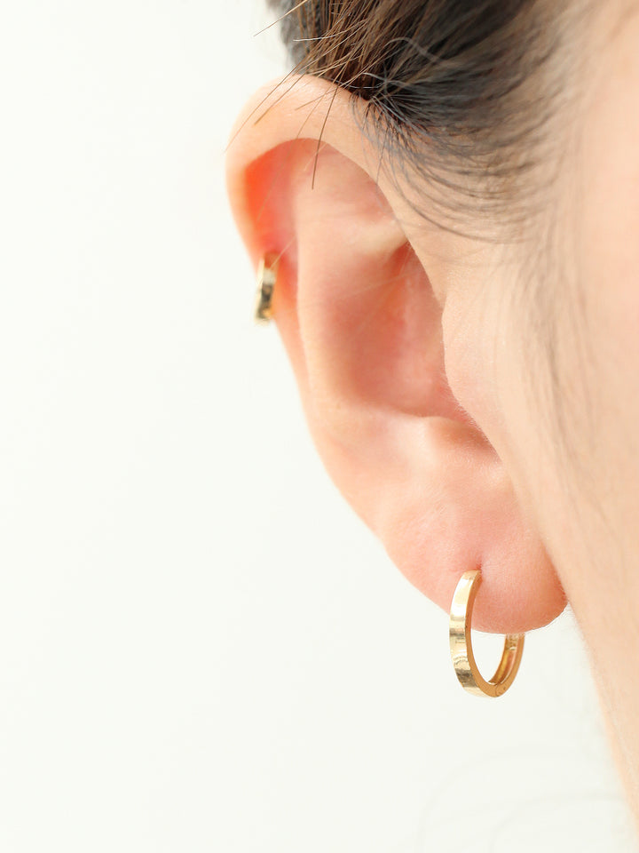 14K Gold Cutting Hoop Earring