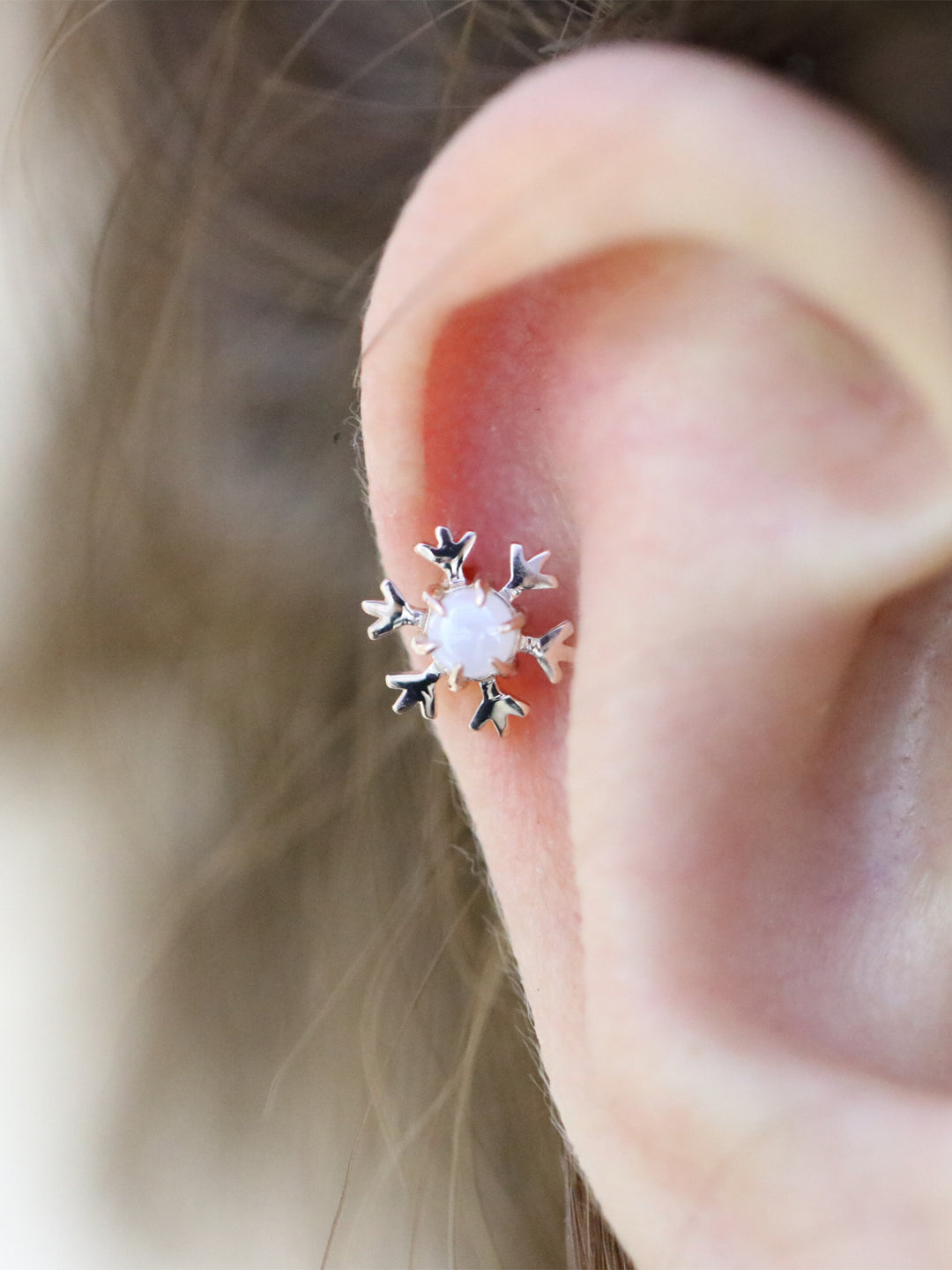 14K Gold Gemstone Snowflake Cartilage Earring 18G16G