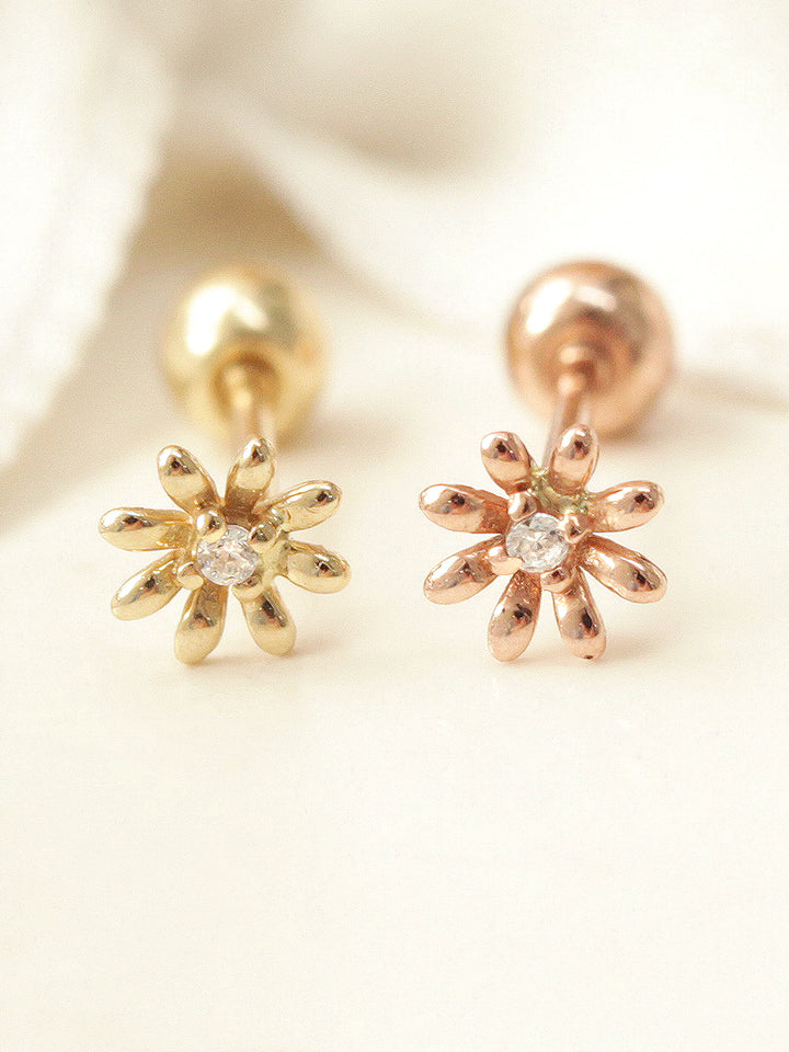 14K gold Mini Marguerite cartilage earring 20g