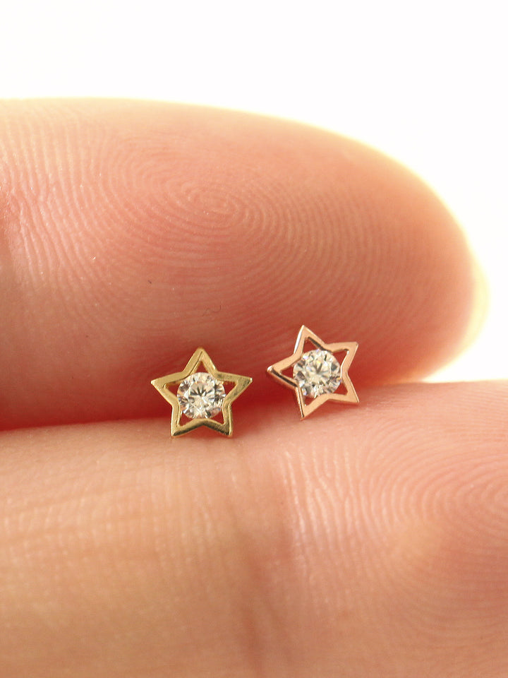 14K Gold Dainty Star CZ cartilage earring 20g