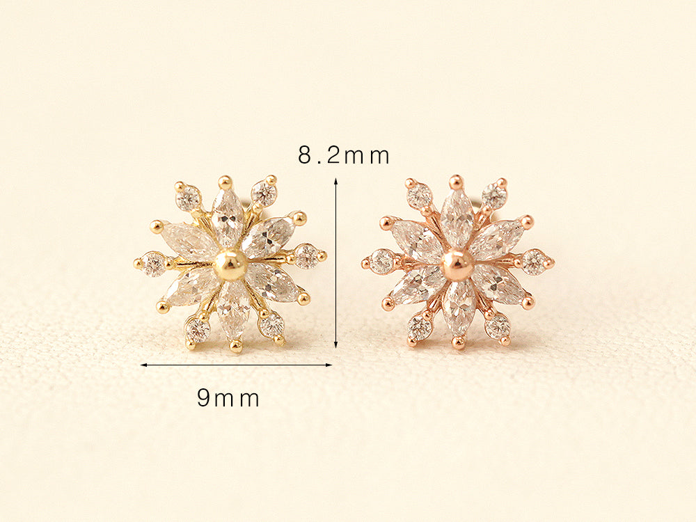 14K Gold Crystal Snow Cubic Cartilage Earring 20G