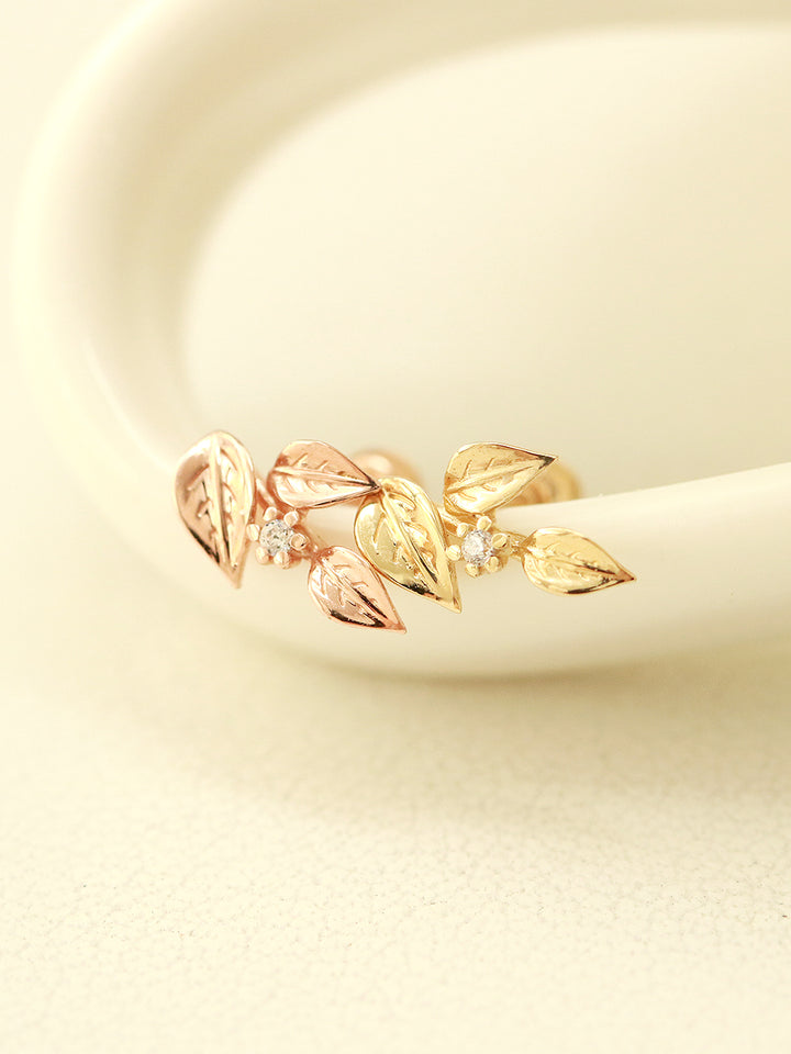 14K Gold Leaf Cartilage Earring 20G