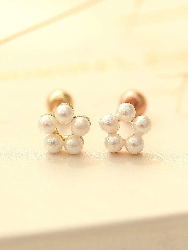 14K gold Mini Flower Pearl cartilage earring 20g