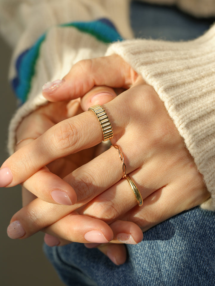 14K 18K Gold Embossed Ring