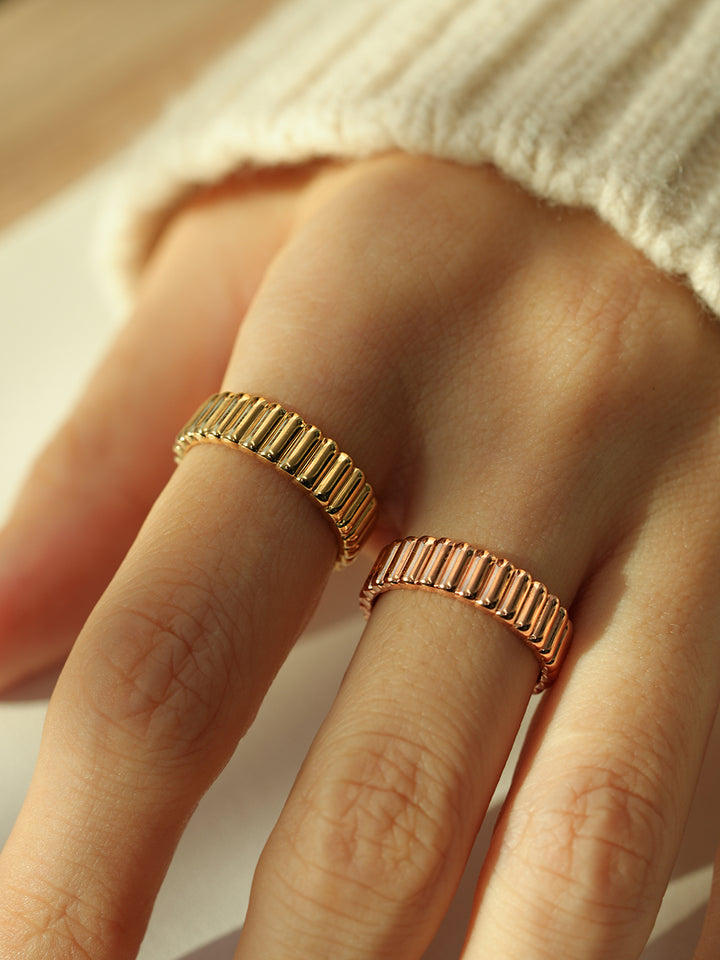 14K 18K Gold Embossed Ring