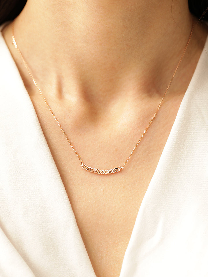 14K 18K Gold Curve Knot Chain Necklace