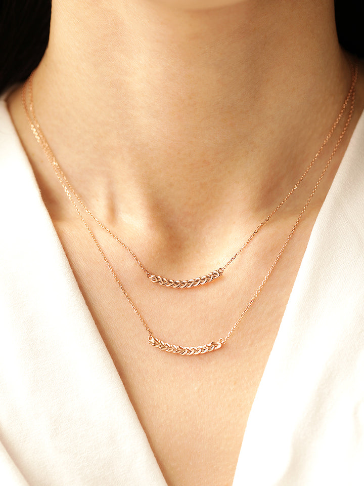 14K 18K Gold Curve Knot Chain Necklace