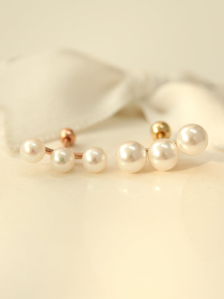 14K Gold Triple Flower Pearl Cartilage Earring 18G16G