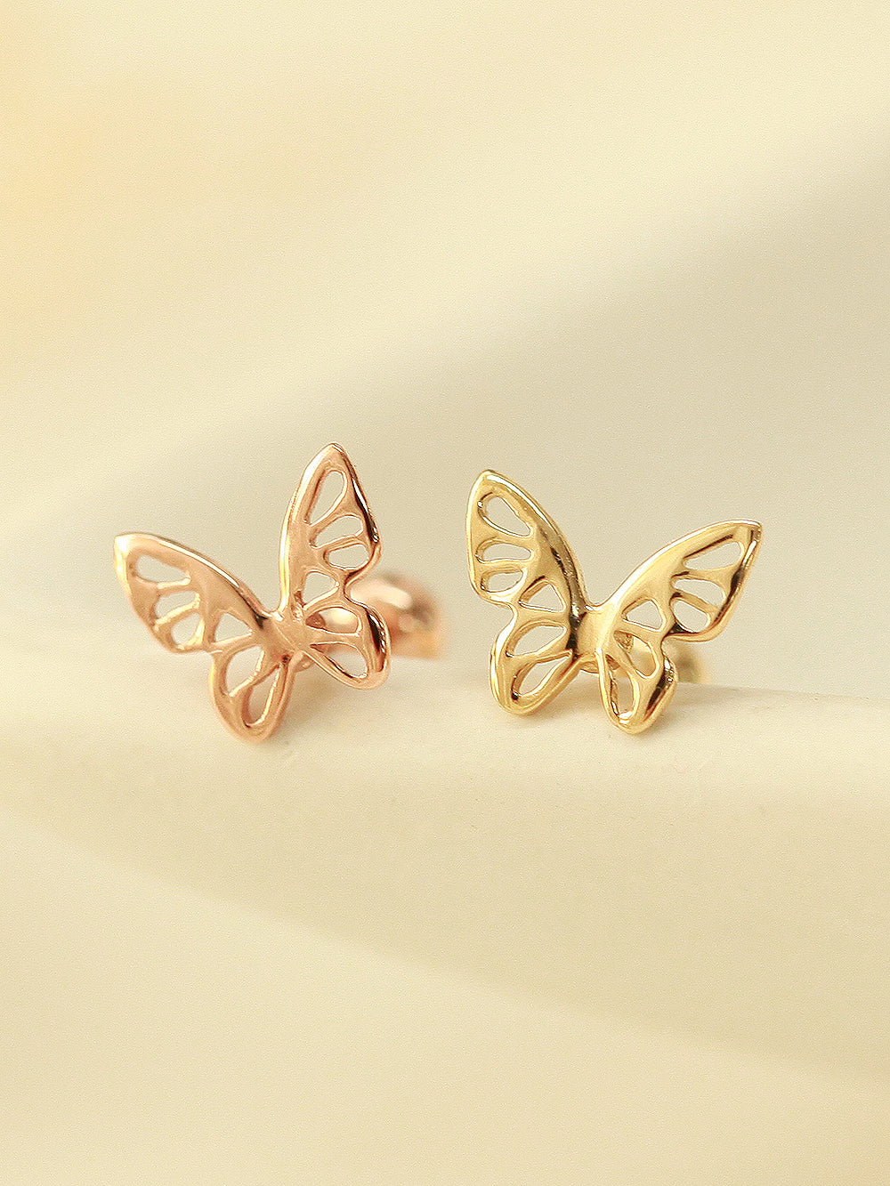 14K Gold Point Butterfly Cartilage Earring 20G18G16G