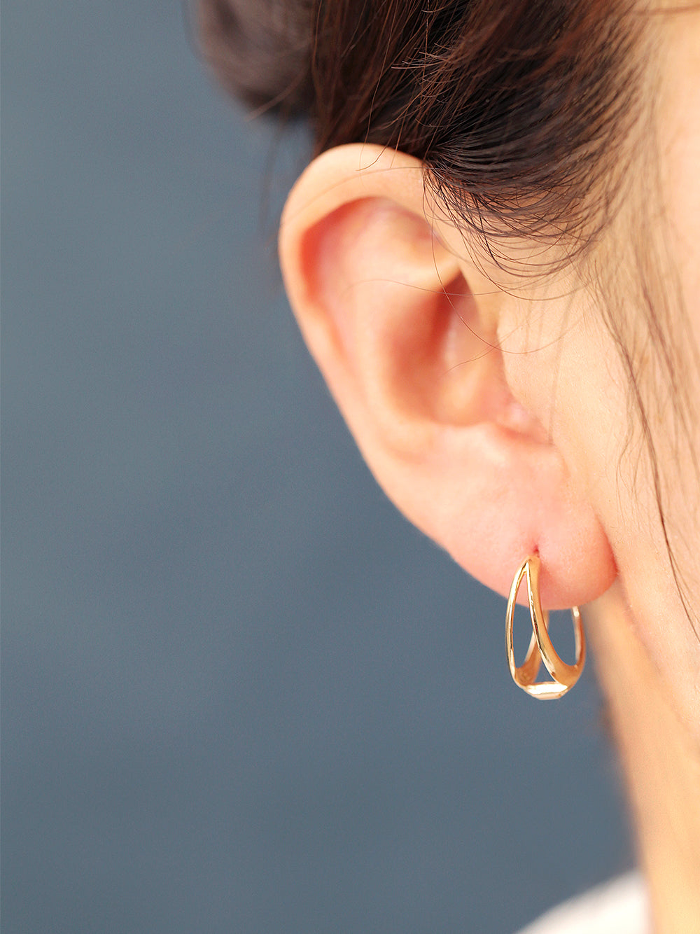 14K Gold Bold 2 Line Hoop Earring