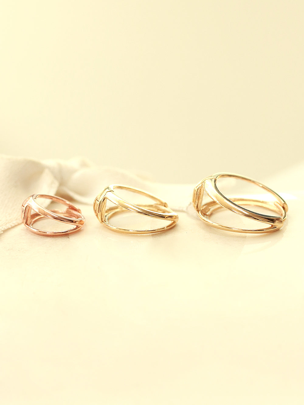 14K Gold Bold 2 Line Hoop Earring