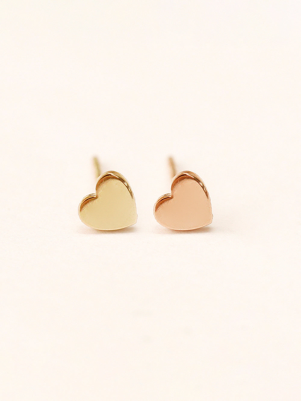 14K Gold Flat Heart Stud Earring