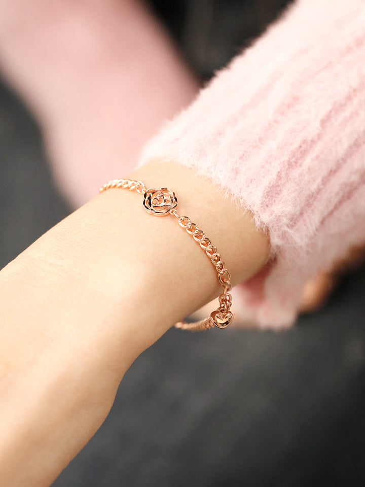 14K Gold Rose Heart Chain Bracelet