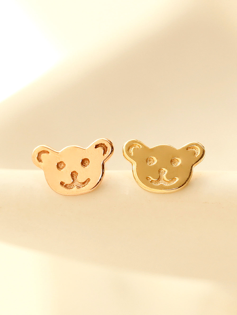 14K Gold Bear Cookie Cartilage Earring 20G18G16G