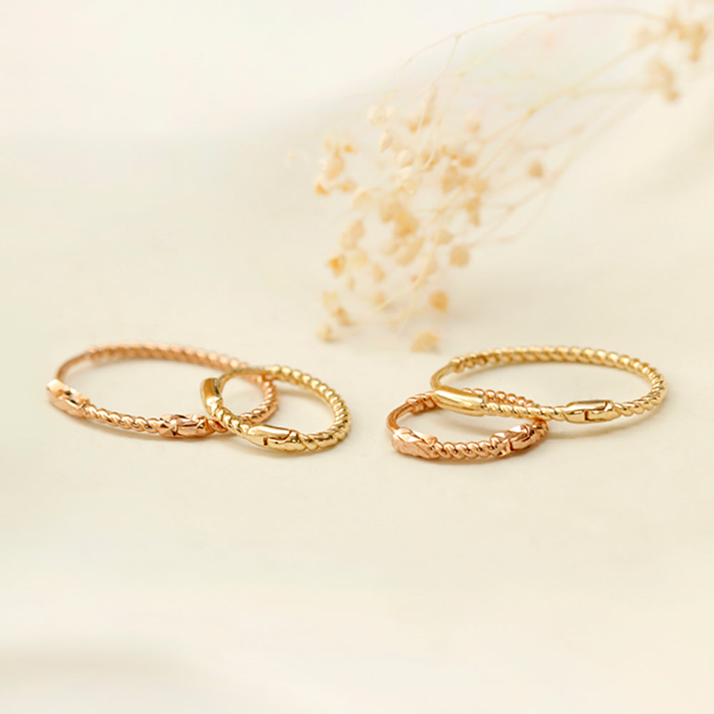 14K Gold Twist Oval Cartilage Hoop Earring