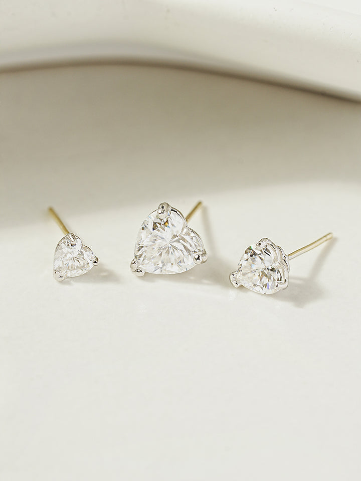 14K Gold Moissanite Glory Heart Stud Earring