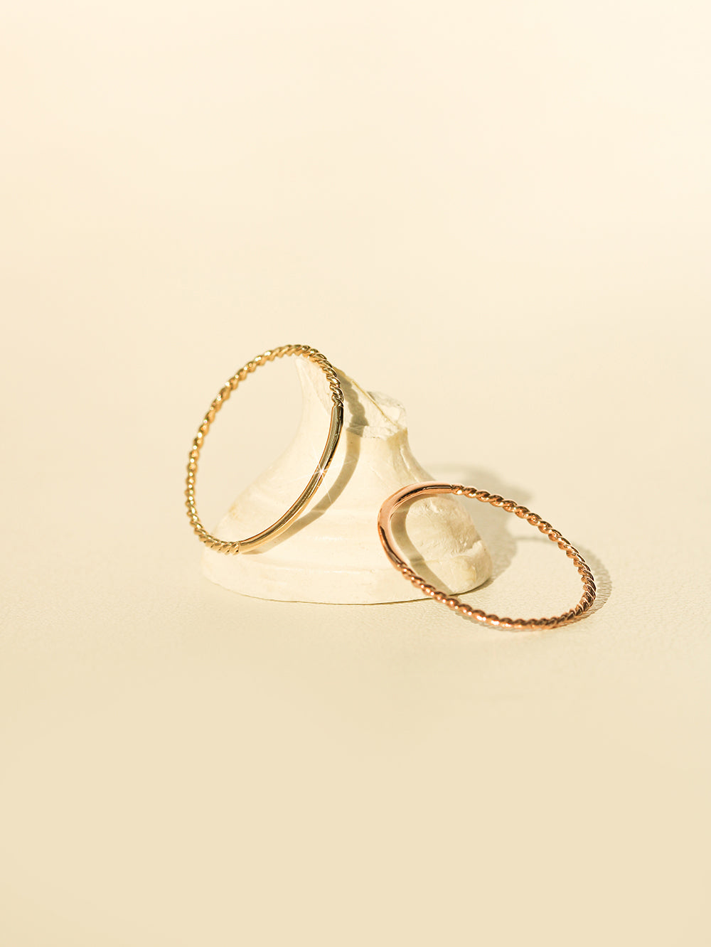 14K 18K Gold Daily Twist Plain Layered Guard Ring