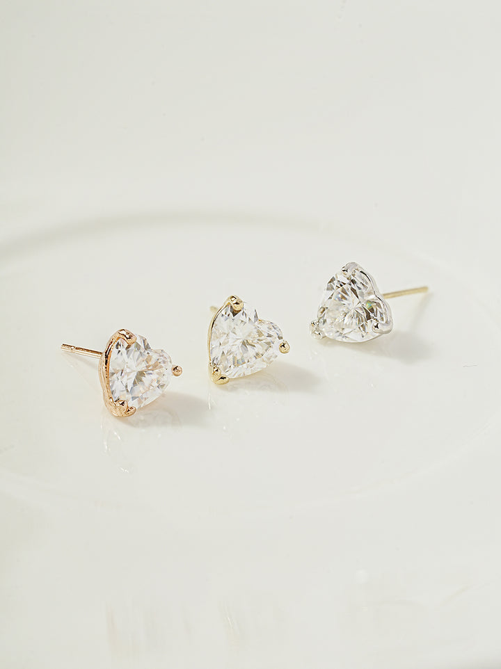 14K Gold Moissanite Glory Heart Stud Earring