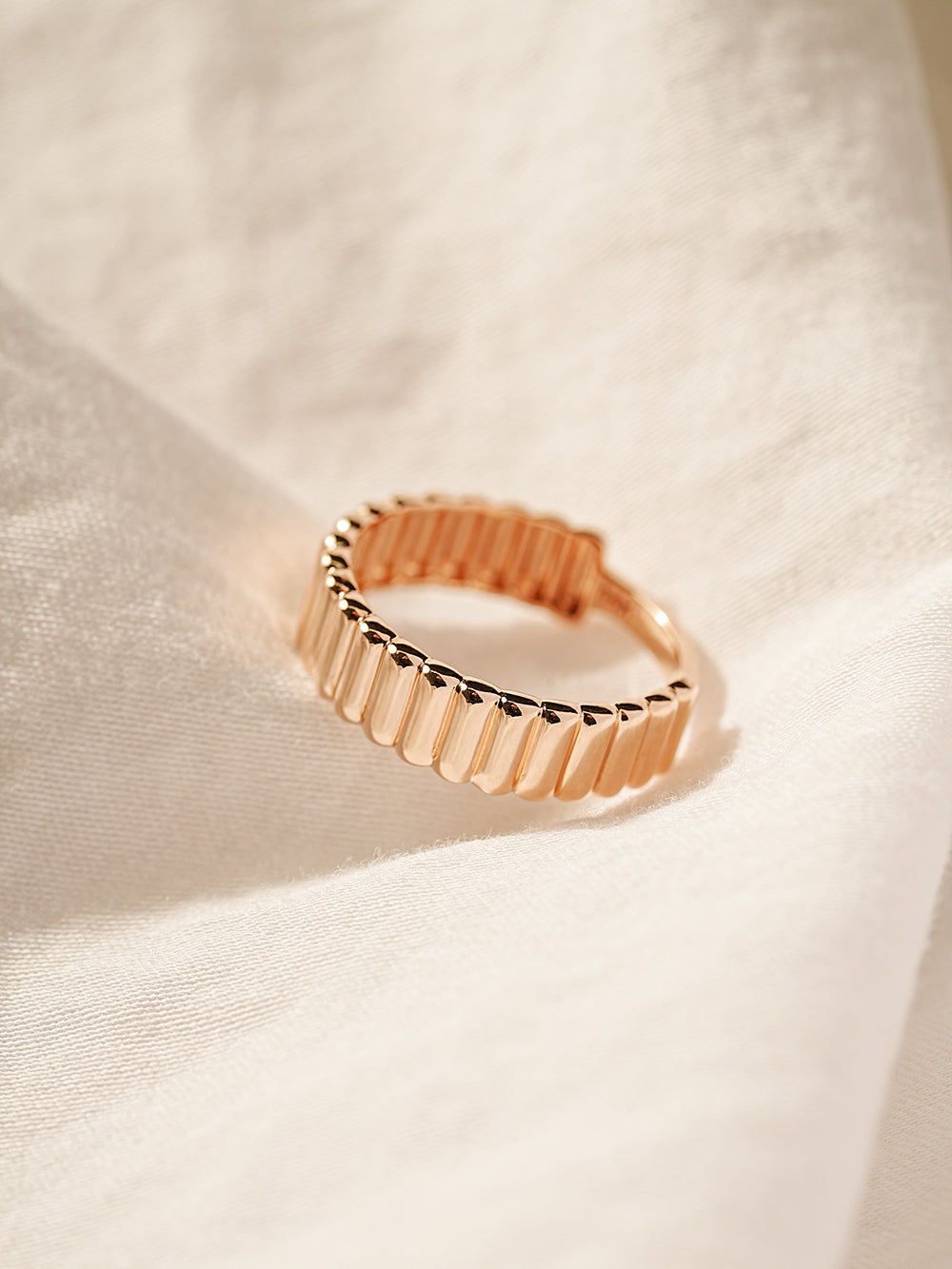 14K 18K Gold Embossed Ring