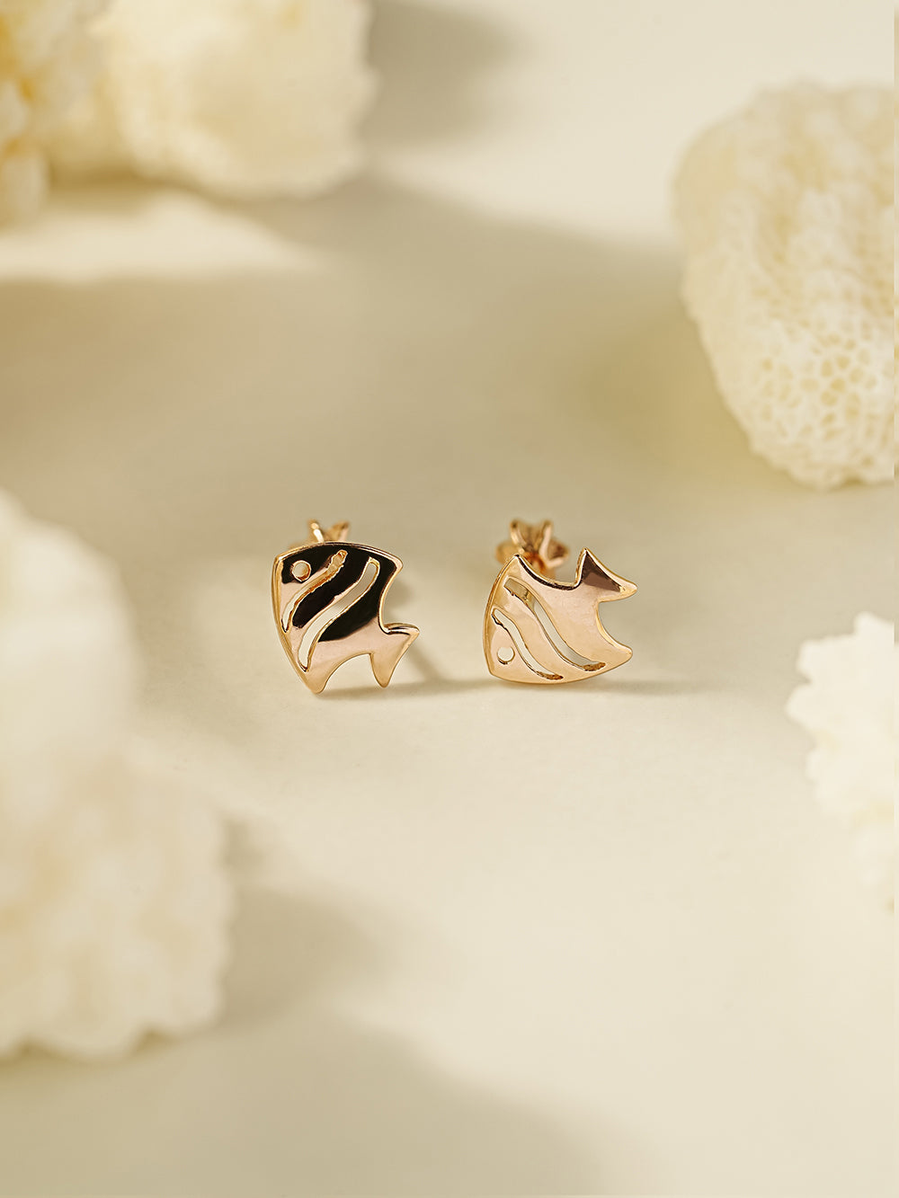 14K Gold Tropical Fish Cartilage Earring 18G16G