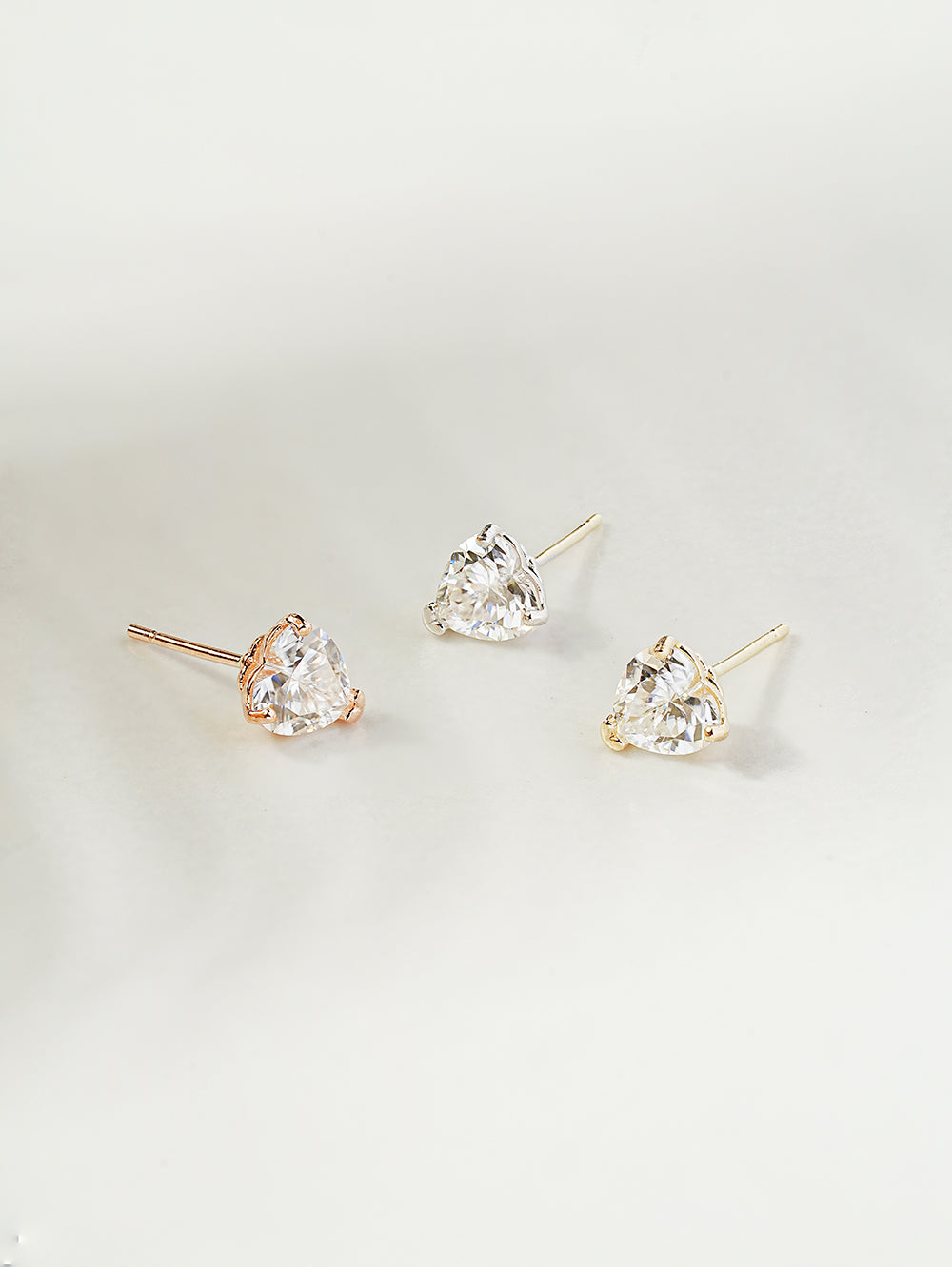 14K Gold Moissanite Glory Heart Stud Earring