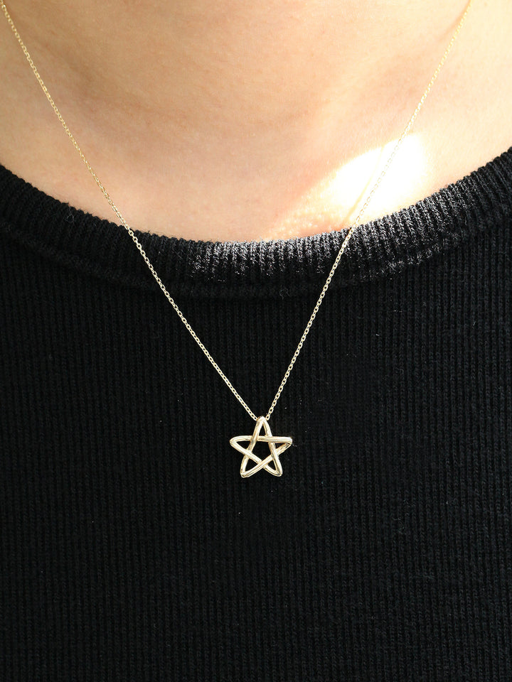 14K Gold Star Necklace