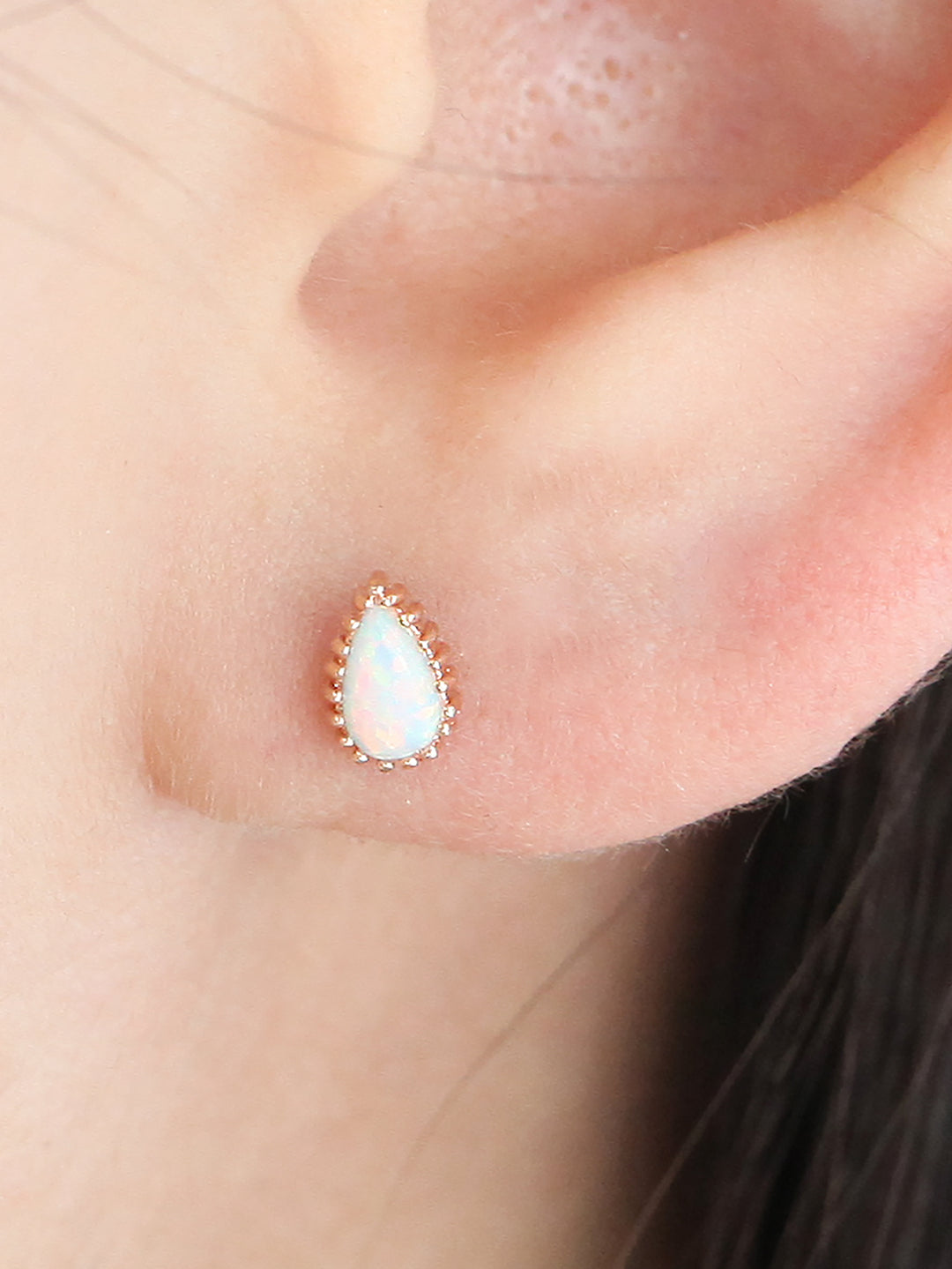 Teardrop Opal Cartilage earring