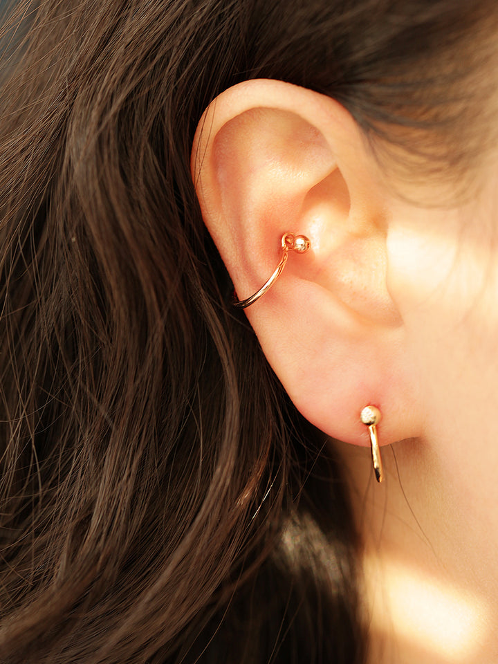 14K Gold Simple C-Type Conch Piercing