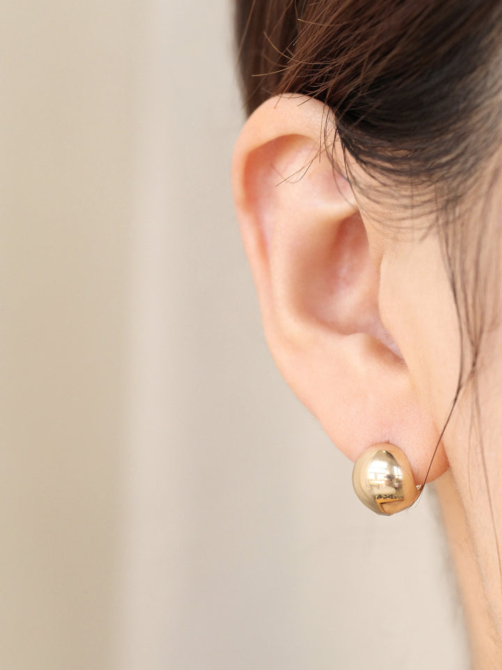 14K Gold Round Hoop Earring