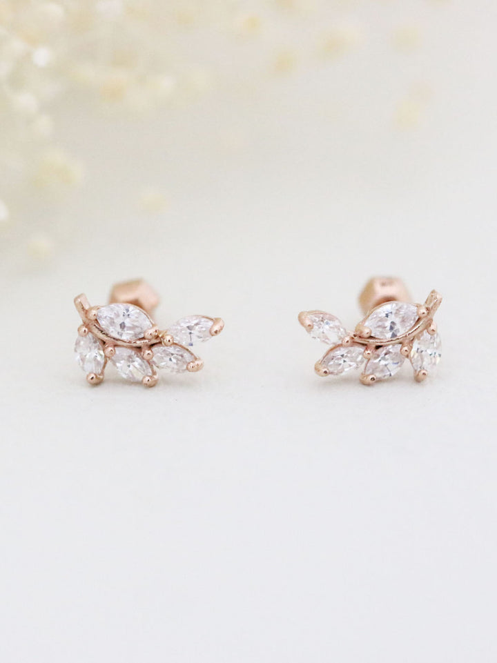 14K Gold CZ Leaf Cartilage Earring 18G16G