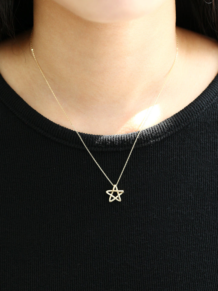 14K Gold Star Necklace