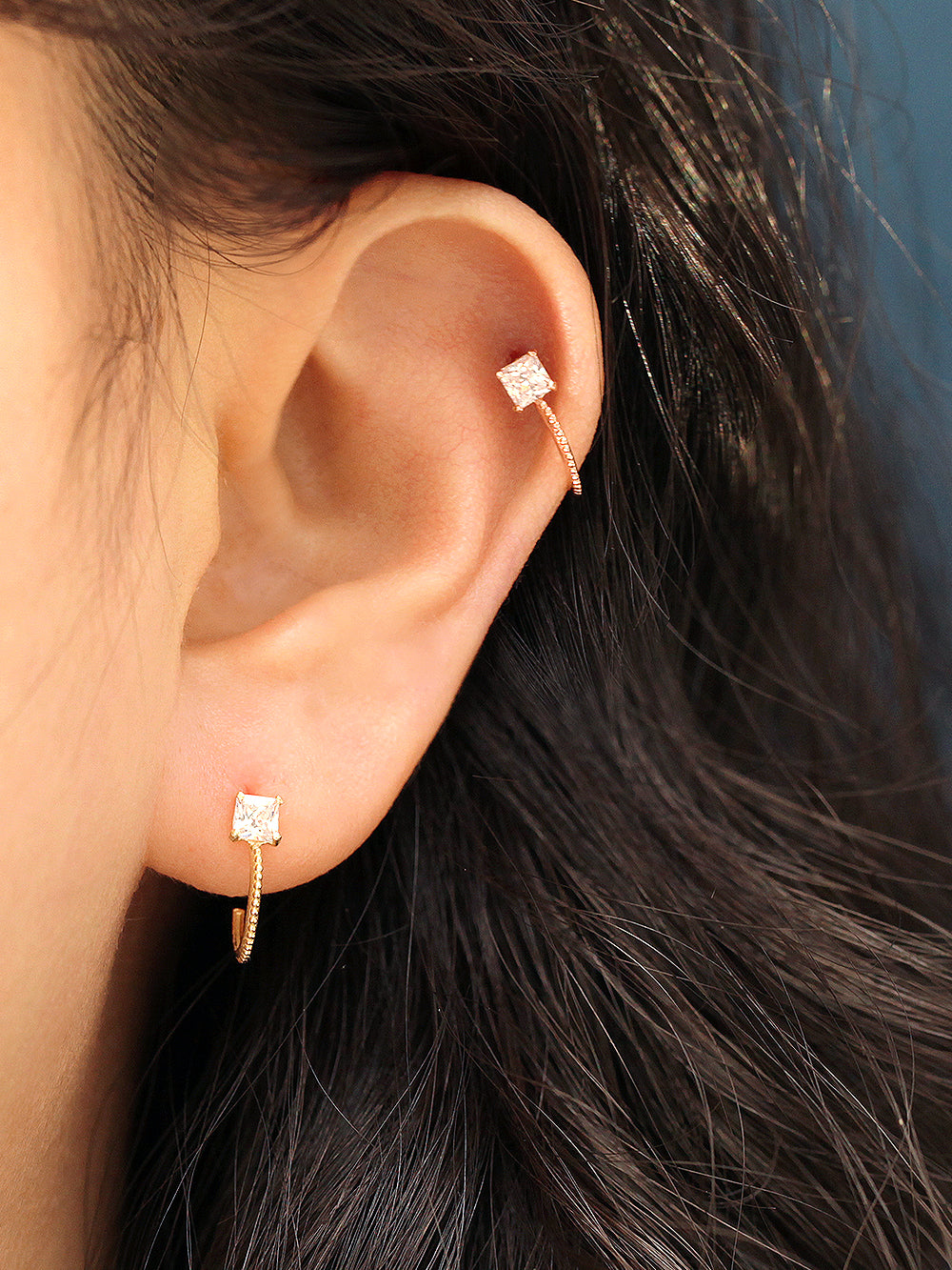 14K Gold Square Cubic Curve Cartilage Earring 20G