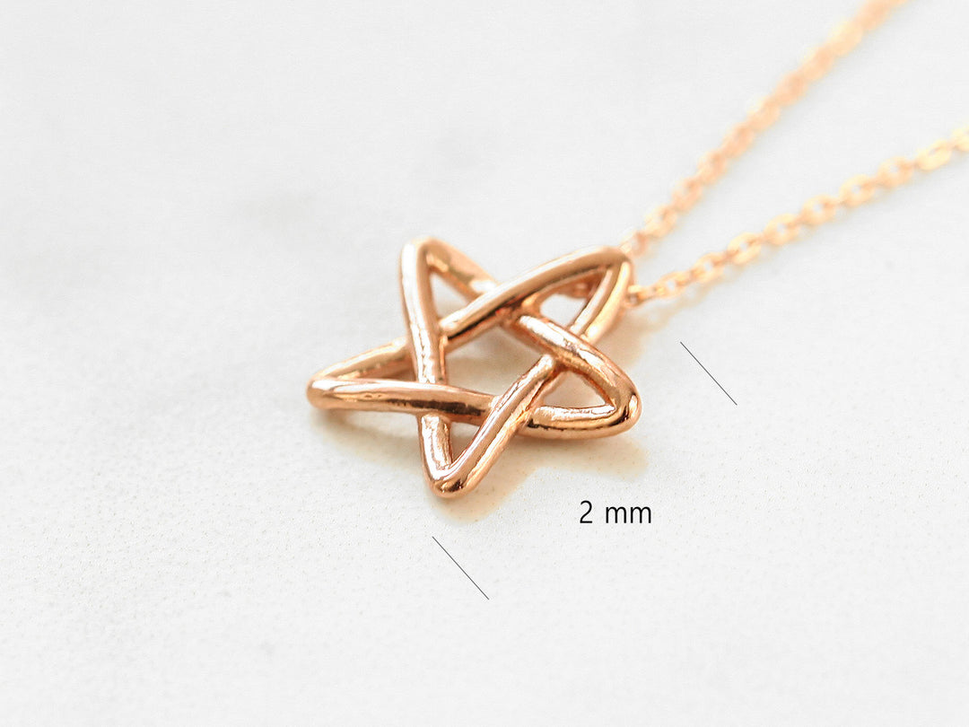 14K Gold Star Necklace