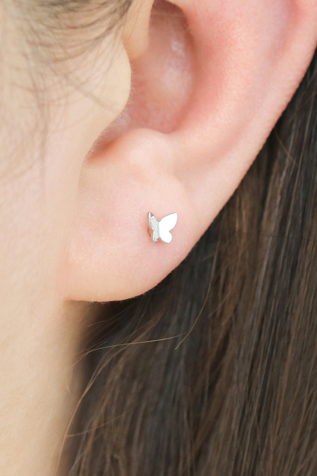 Tiny Butterfly Cartilage earring